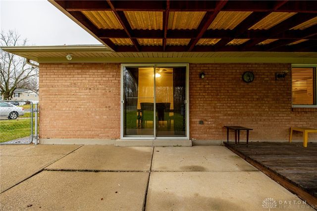 2620 Delavan Drive, Dayton, OH 45459