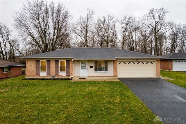 2620 Delavan Drive, Dayton, OH 45459