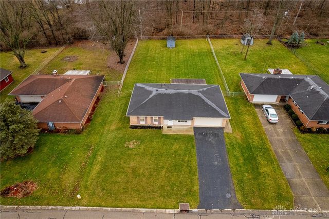 2620 Delavan Drive, Dayton, OH 45459