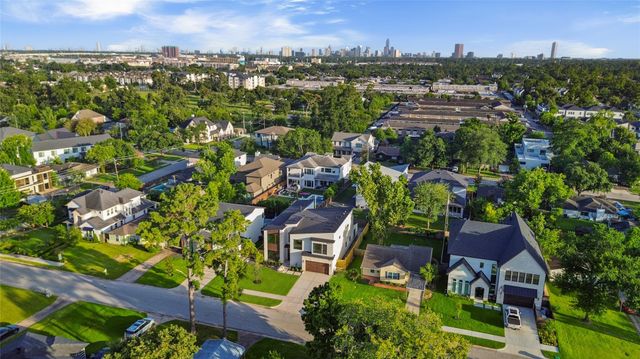 7119 Housman Street, Houston, TX 77055