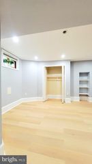 2216 1ST ST NW, Washington, DC 20001