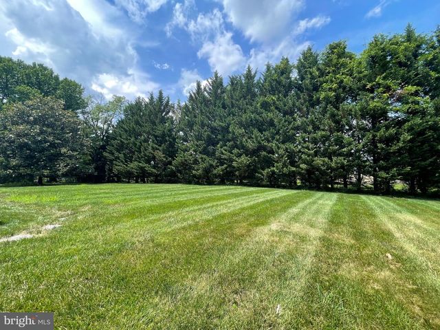 402 IVY CHURCH RD, Lutherville Timonium, MD 21093