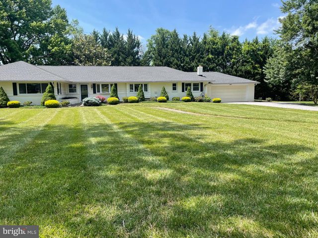 402 IVY CHURCH RD, Lutherville Timonium, MD 21093