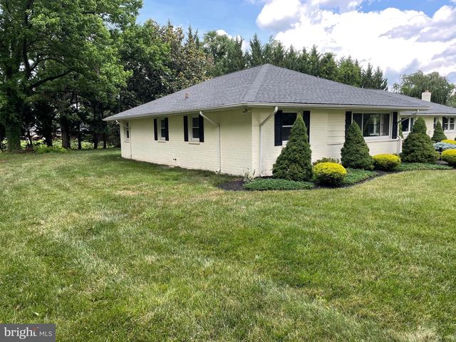 402 IVY CHURCH RD, Lutherville Timonium, MD 21093