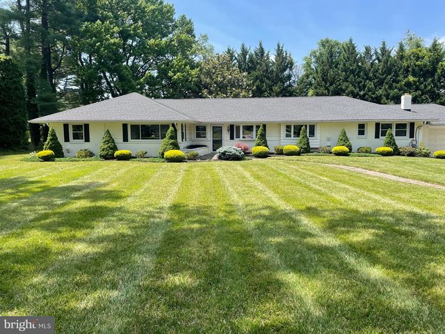 402 IVY CHURCH RD, Lutherville Timonium, MD 21093