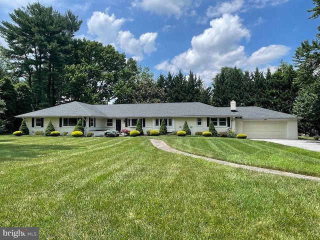 402 IVY CHURCH RD, Lutherville Timonium, MD 21093