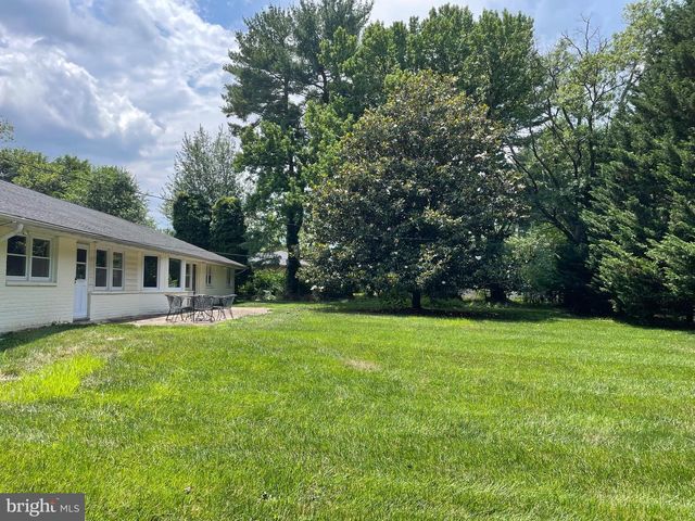 402 IVY CHURCH RD, Lutherville Timonium, MD 21093