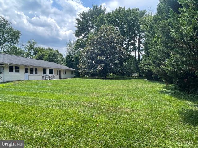 402 IVY CHURCH RD, Lutherville Timonium, MD 21093