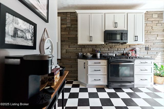 1638 Edenside Ave, Louisville, KY 40204