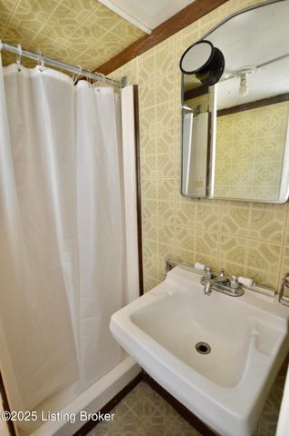 1638 Edenside Ave, Louisville, KY 40204