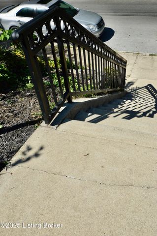 1638 Edenside Ave, Louisville, KY 40204