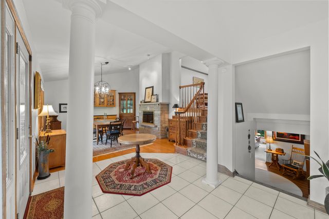 1360 Portage Drive, Columbus, OH 43235