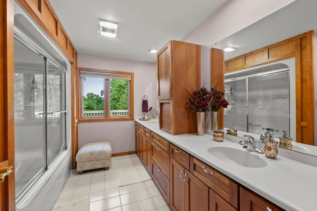 1360 Portage Drive, Columbus, OH 43235