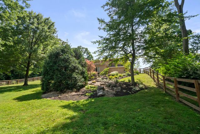 1360 Portage Drive, Columbus, OH 43235