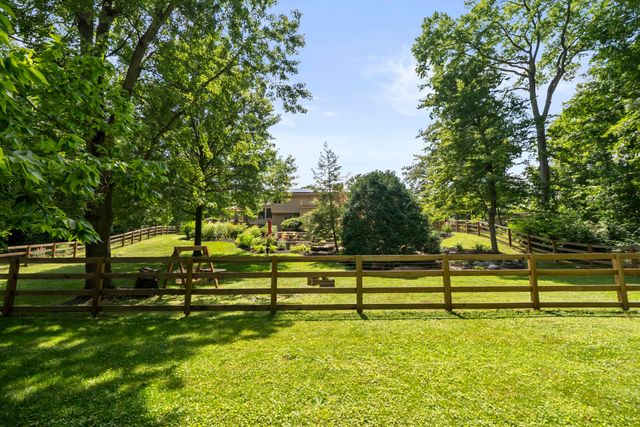 1360 Portage Drive, Columbus, OH 43235