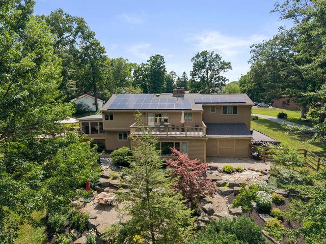 1360 Portage Drive, Columbus, OH 43235