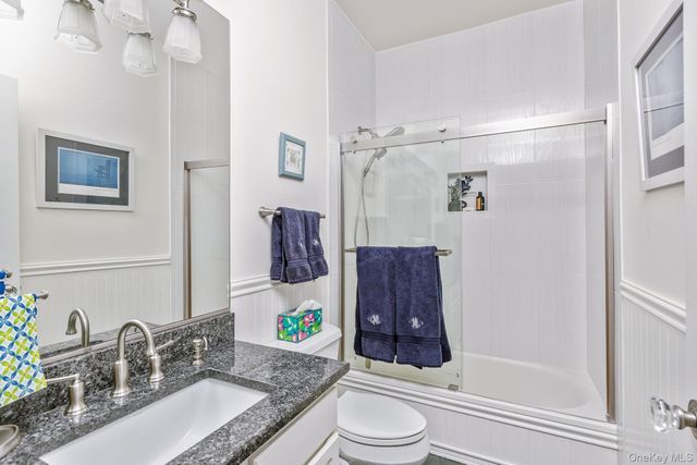 477 Woodscreek Court, Moriches, NY 11955