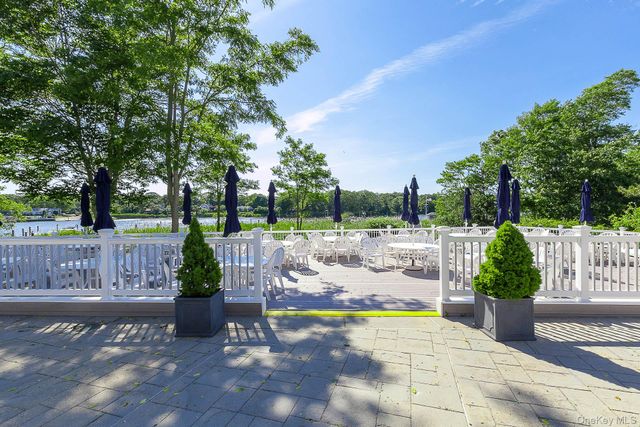 477 Woodscreek Court, Moriches, NY 11955