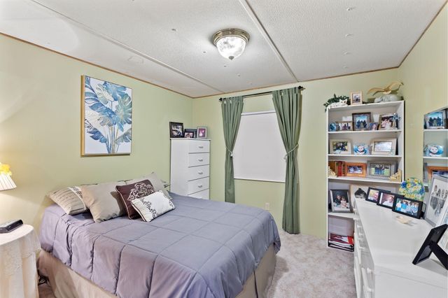 109 Waverly Drive, Grants Pass, OR 97526