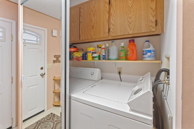 109 Waverly Drive, Grants Pass, OR 97526