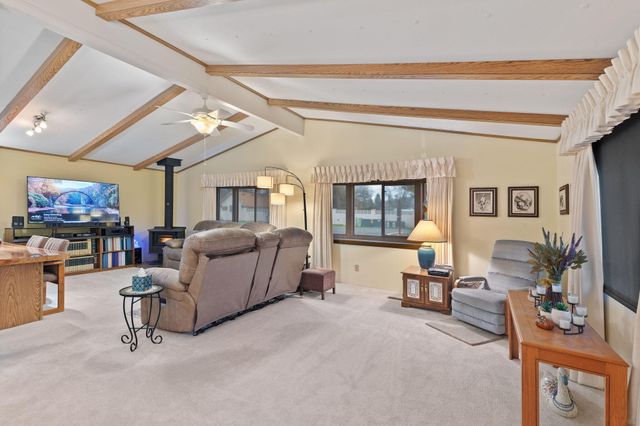 109 Waverly Drive, Grants Pass, OR 97526