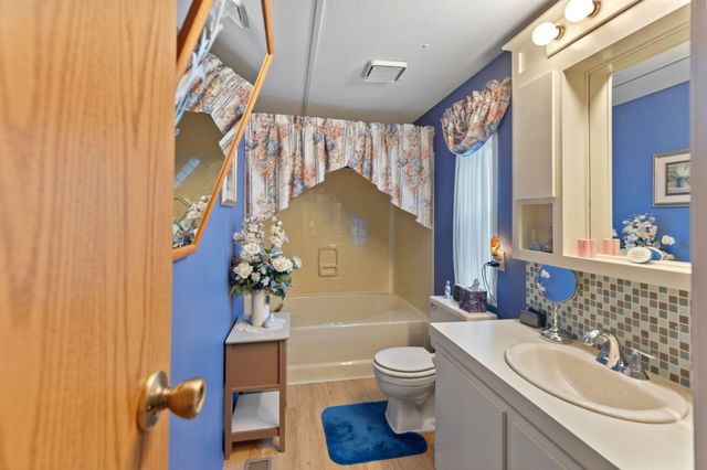 109 Waverly Drive, Grants Pass, OR 97526