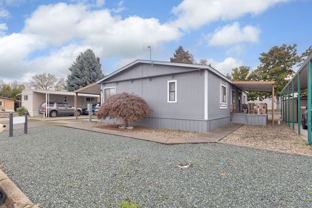 109 Waverly Drive, Grants Pass, OR 97526