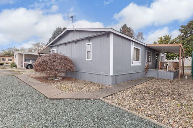 109 Waverly Drive, Grants Pass, OR 97526