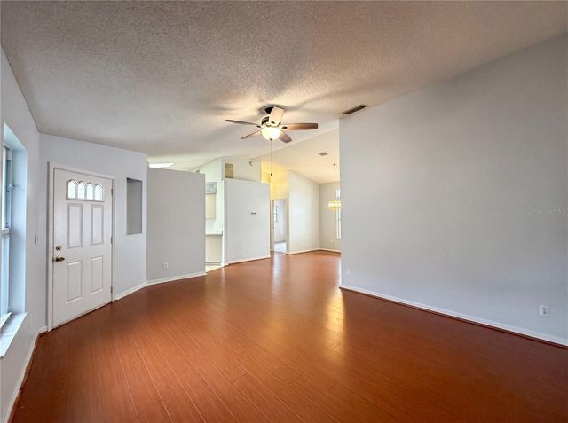 5507 LAVER STREET, Leesburg, FL 34748