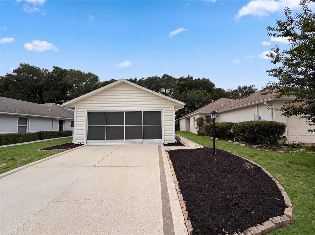 5507 LAVER STREET, Leesburg, FL 34748