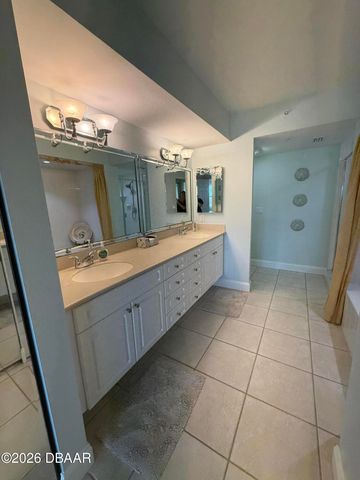 4670 Links Village Dr Unit B301, Ponce Inlet, FL 32127