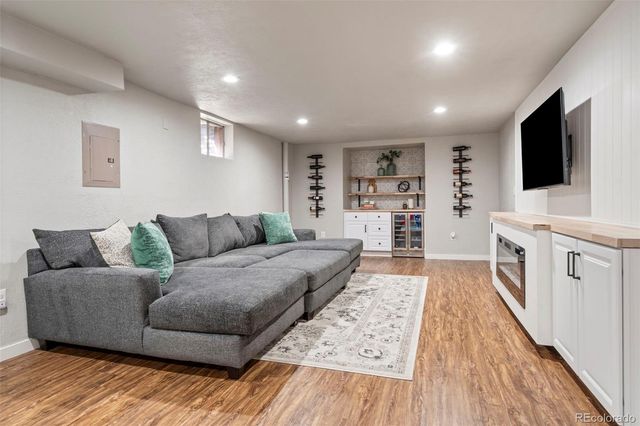 8308 W 72nd Avenue, Arvada, CO 80005
