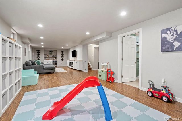 8308 W 72nd Avenue, Arvada, CO 80005