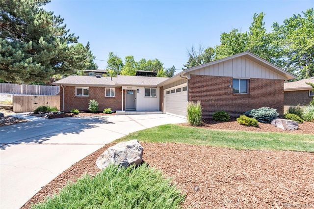 8308 W 72nd Avenue, Arvada, CO 80005
