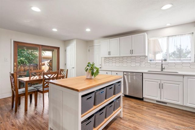 8308 W 72nd Avenue, Arvada, CO 80005