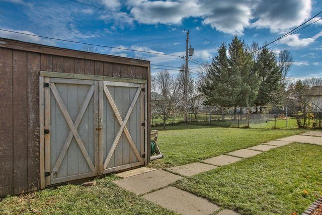 1441 N 16TH AVENUE, Wausau, WI 54401