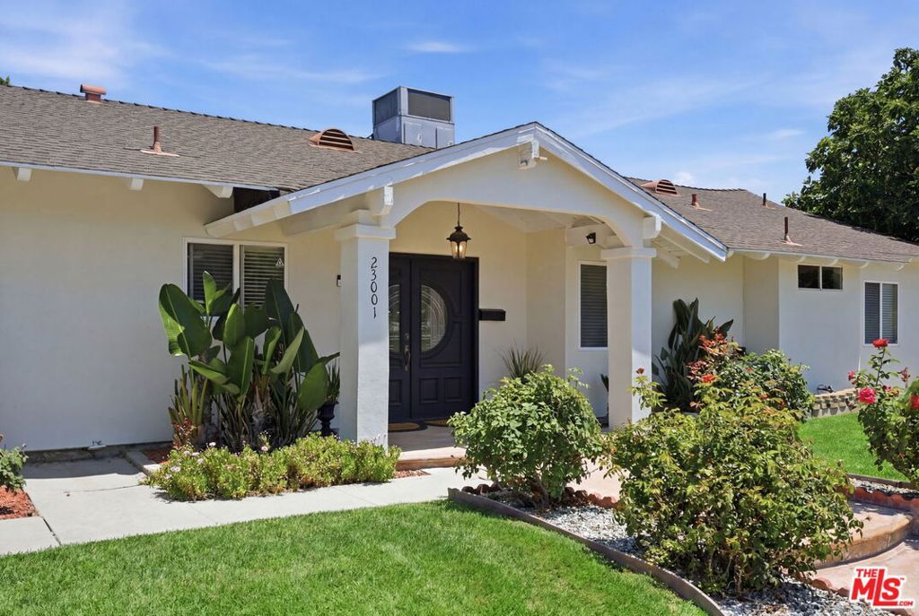 23001 Lita Place, Woodland Hills, CA 91364 — photo 5