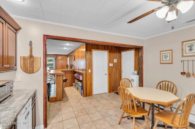 512 Gladstone Street, Toms River, NJ 08757