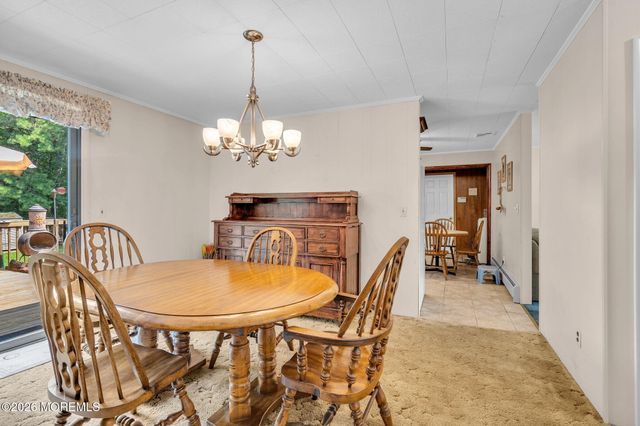 512 Gladstone Street, Toms River, NJ 08757