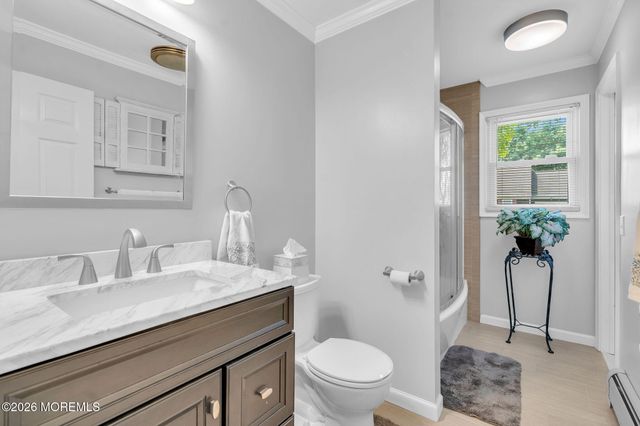 512 Gladstone Street, Toms River, NJ 08757
