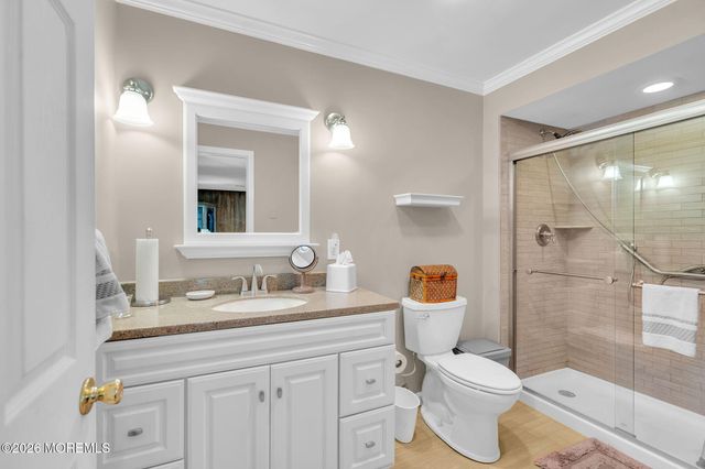 512 Gladstone Street, Toms River, NJ 08757