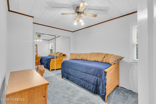 512 Gladstone Street, Toms River, NJ 08757