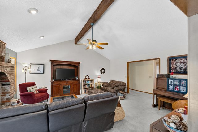 3865 N Williams Court, Springfield, MO 65803