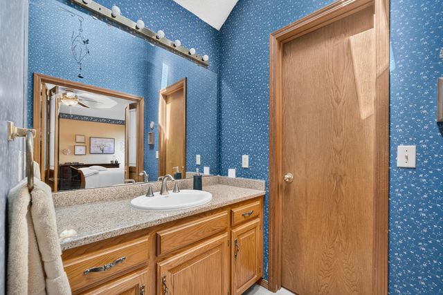 3865 N Williams Court, Springfield, MO 65803