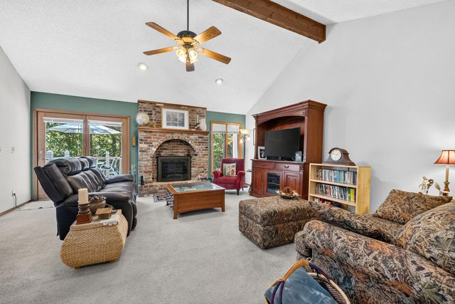 3865 N Williams Court, Springfield, MO 65803