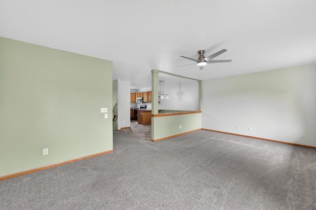 523 Progress Drive, Cottage Grove, WI 53527