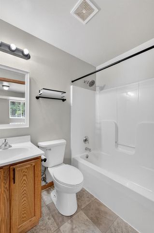 523 Progress Drive, Cottage Grove, WI 53527