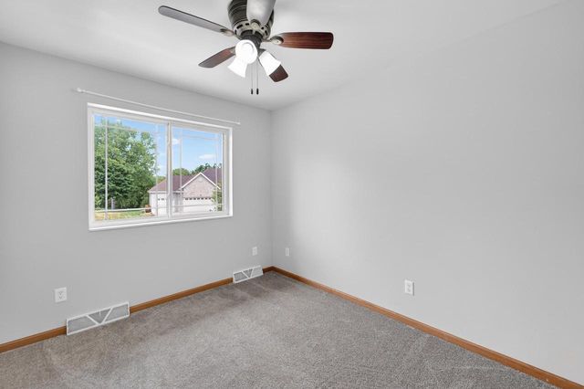 523 Progress Drive, Cottage Grove, WI 53527