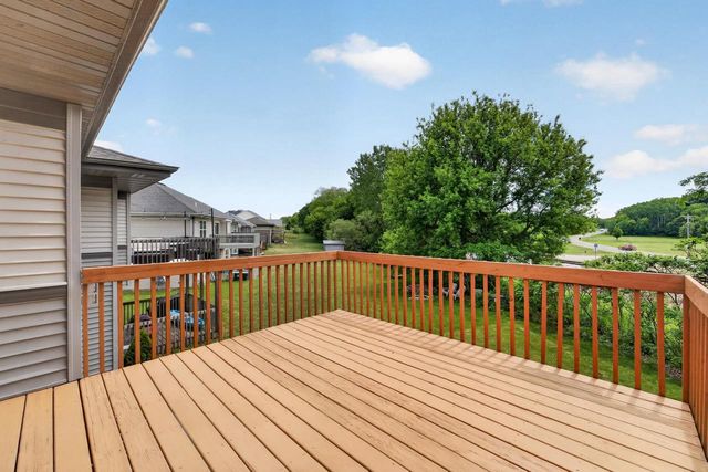 523 Progress Drive, Cottage Grove, WI 53527