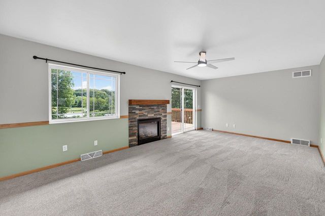 523 Progress Drive, Cottage Grove, WI 53527